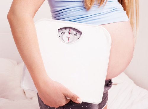 高齢出産の体重管理のコツと目安は？妊娠中の体重増加に要注意